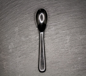 Cuillère en corne 11 cm