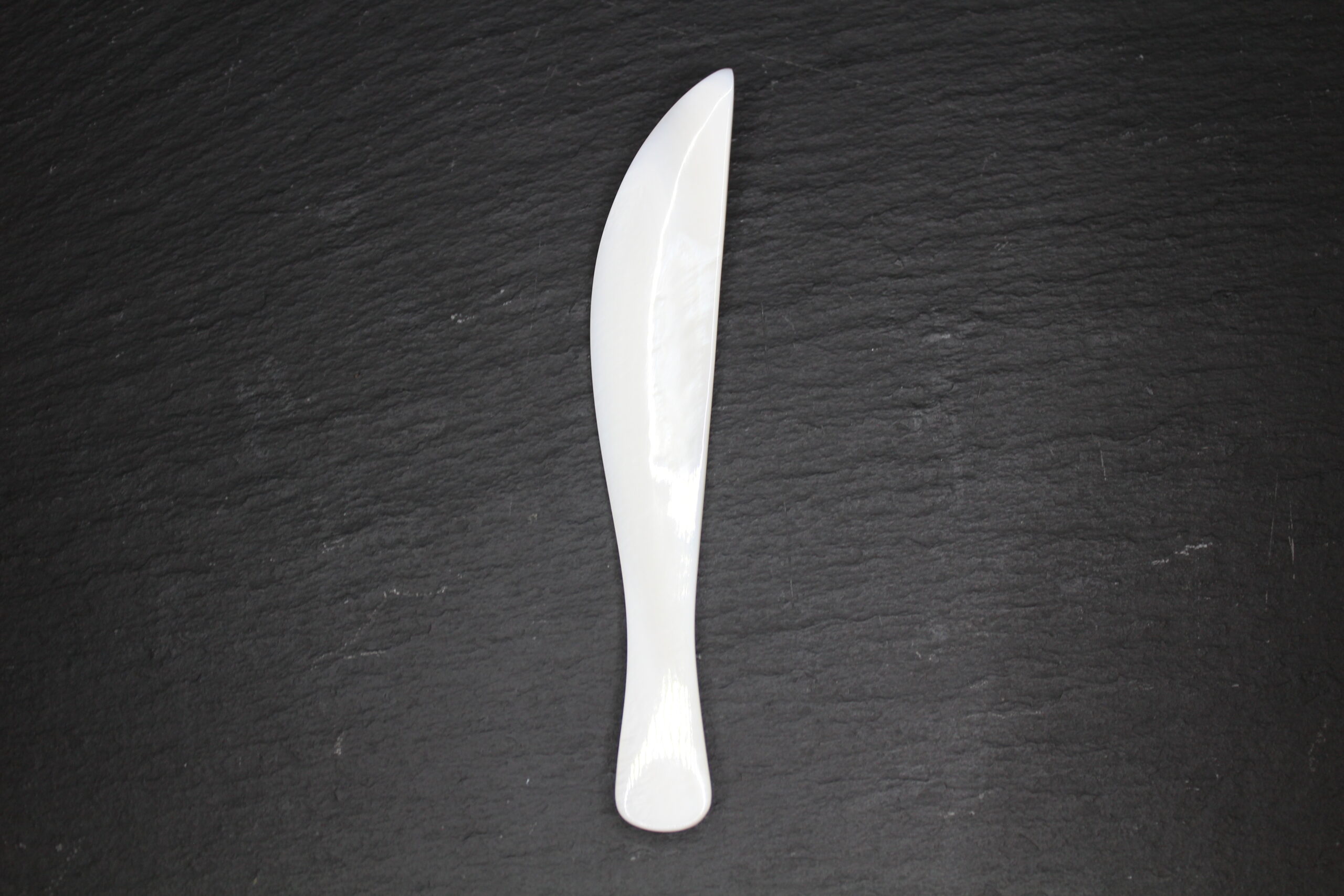 Couteau en nacre blanche 11 cm